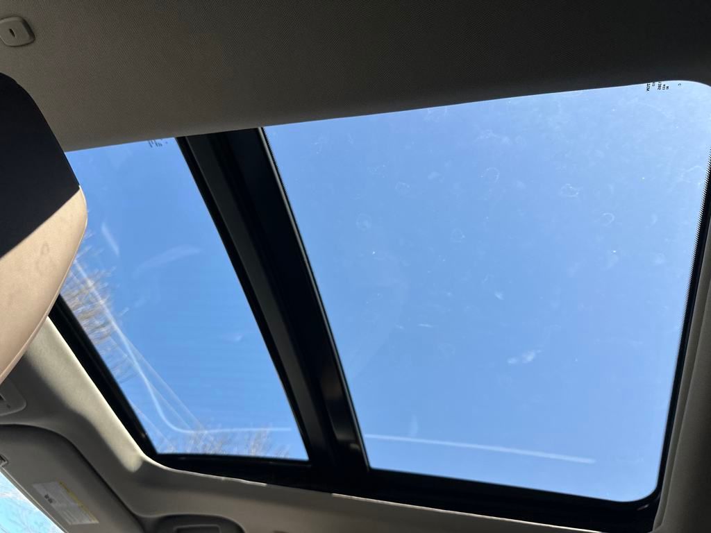 2025 Nissan Murano Platinum photo