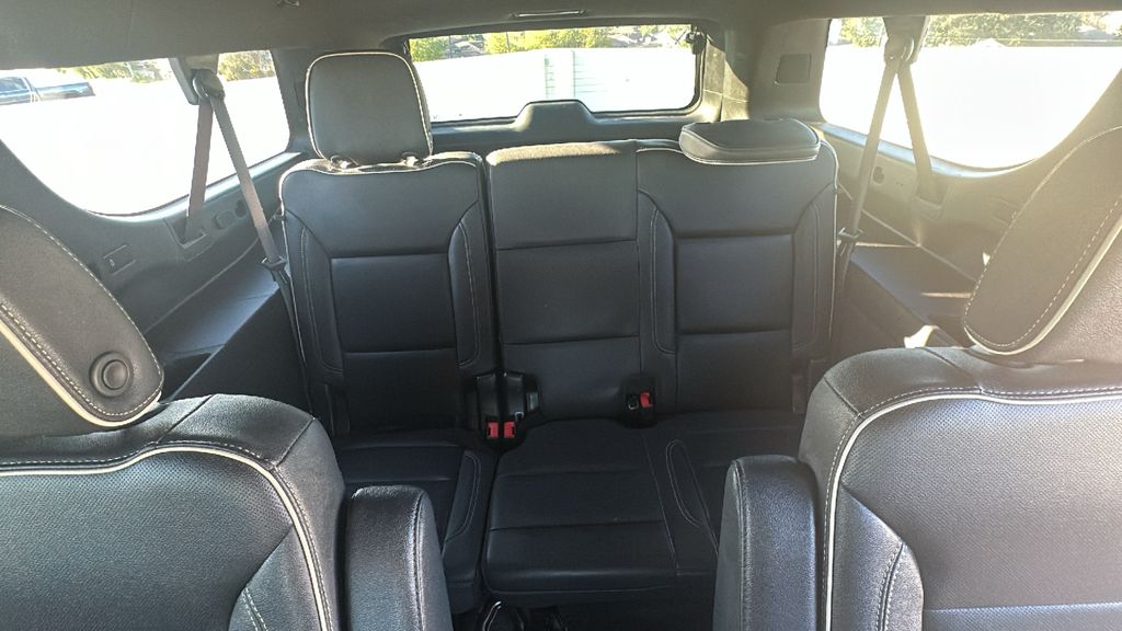 2023 Chevrolet Suburban Premier Gray at Baytown Hyundai