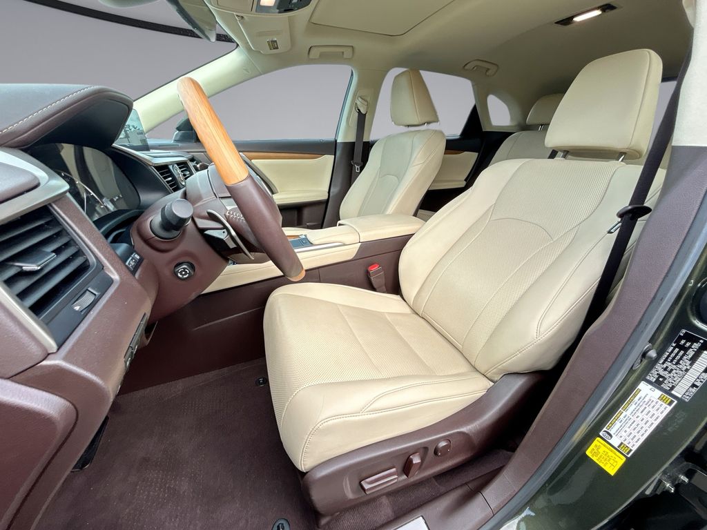 Thumbnail: 2020 Lexus RX - 28