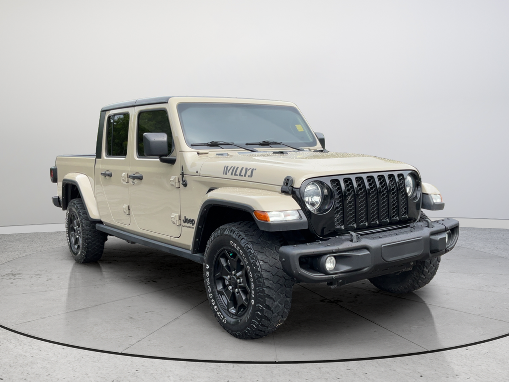 Brown (Limited Edition Gobi Clearcoat) 2022 Jeep Gladiator Pickup Truck Four-Wheel Drive 8-Speed Automatic