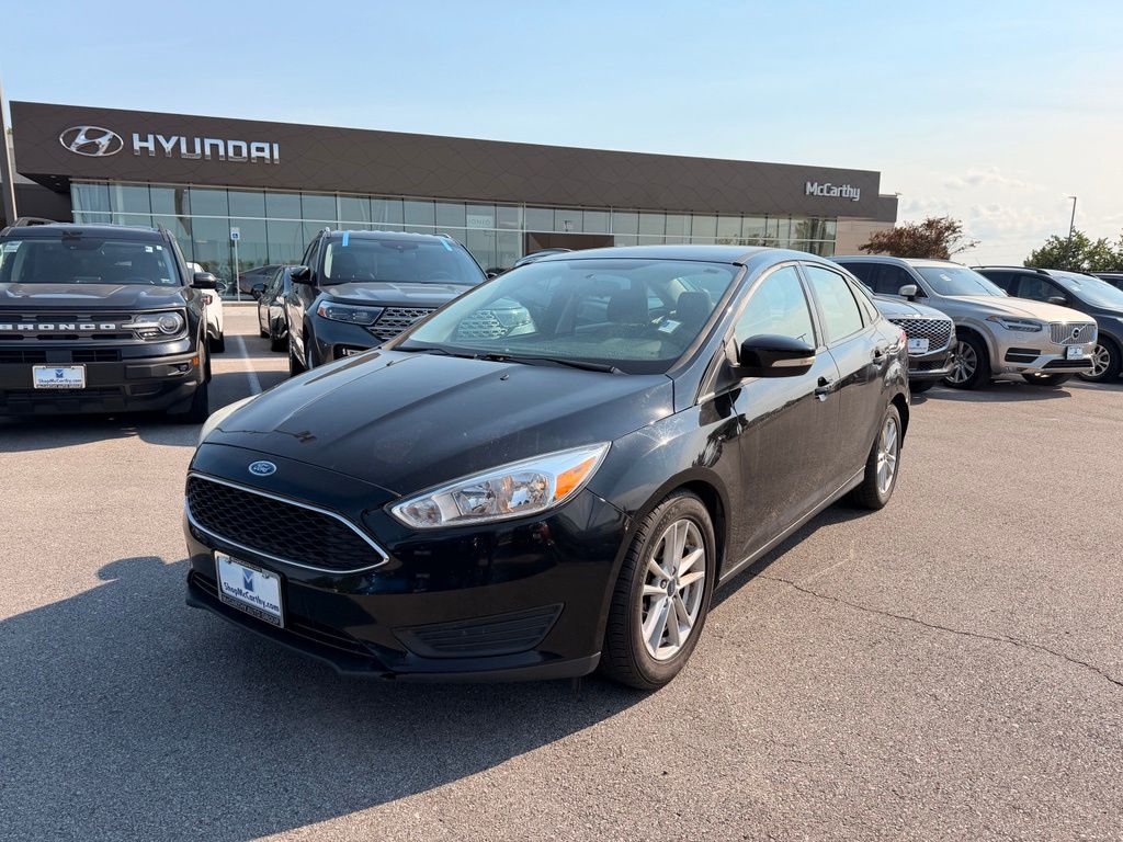 Shadow Black 2017 Ford Focus Sedan Front-Wheel Drive 6-Speed Automatic