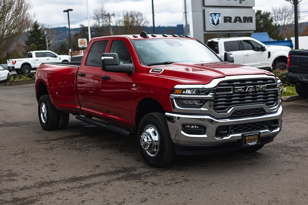 2026 Ram 3500 Tradesman thumbnail 8