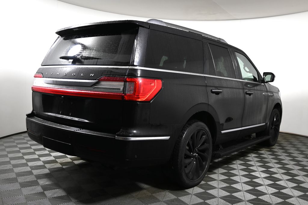 Thumbnail: 2021 Lincoln Navigator - 6