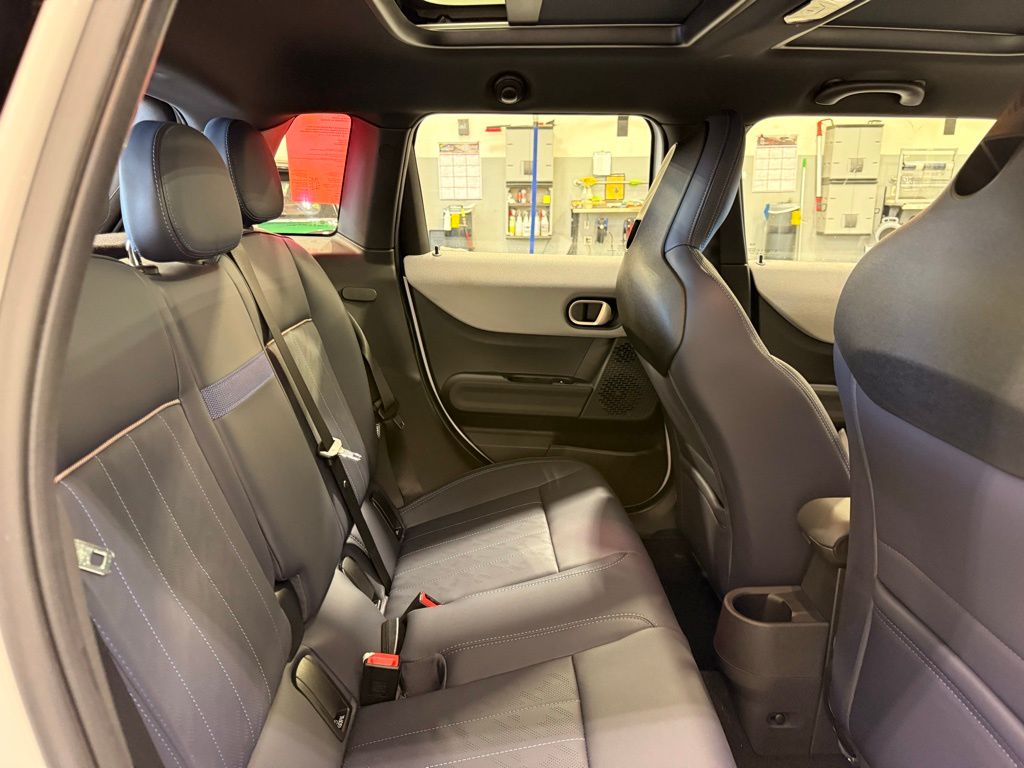 Thumbnail: 2026 MINI Cooper - 26