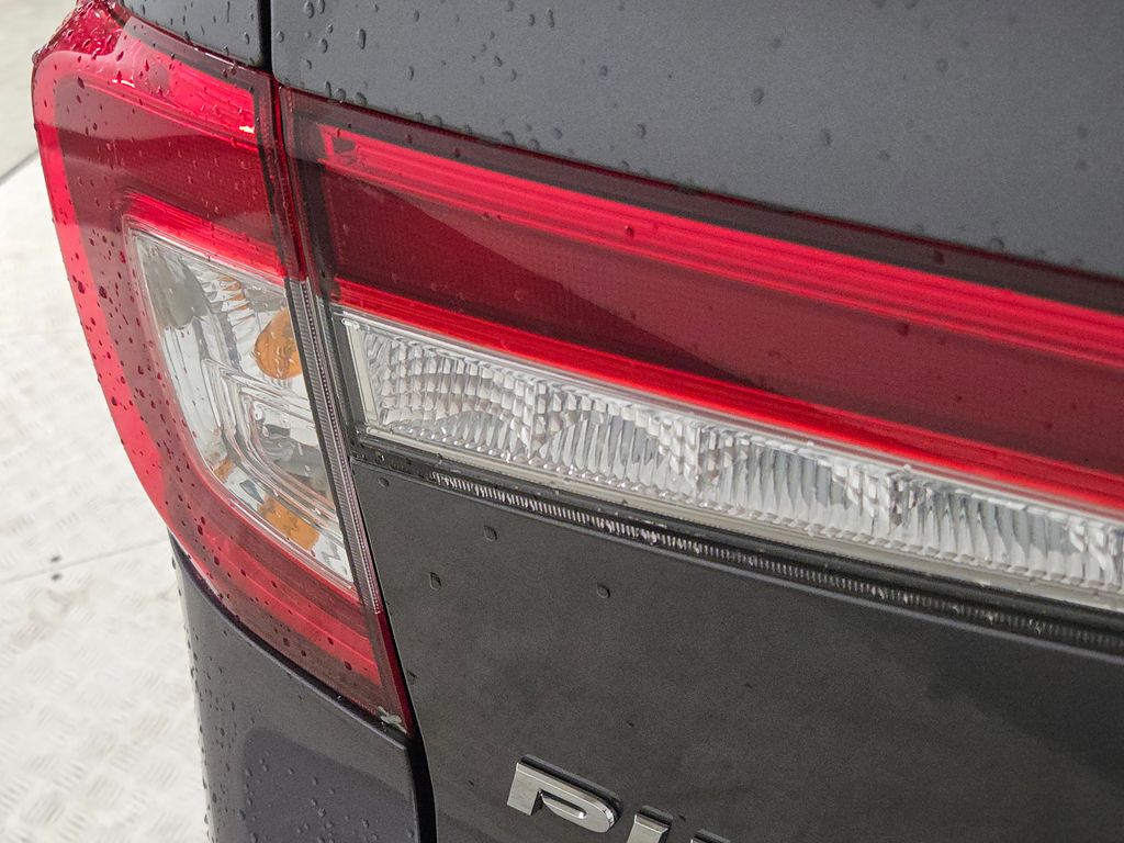 2022 Honda Pilot Special Edition photo 12