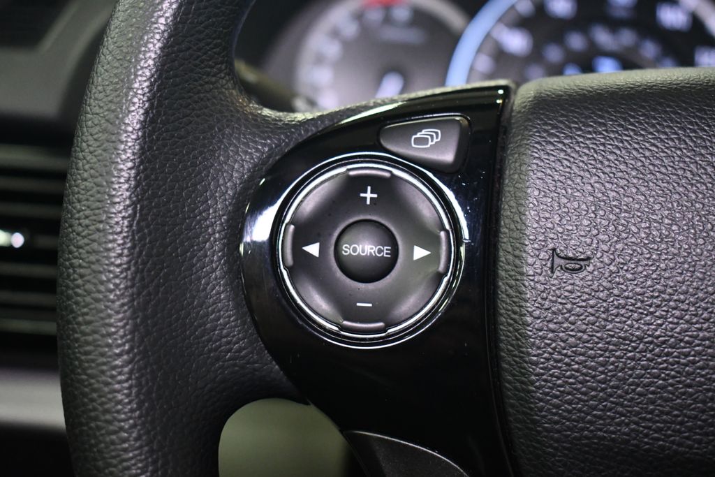 Thumbnail: 2016 Honda Accord - 22