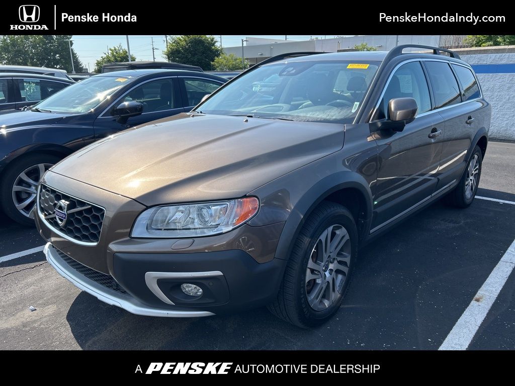 Thumbnail: 2015 Volvo XC70 - 1