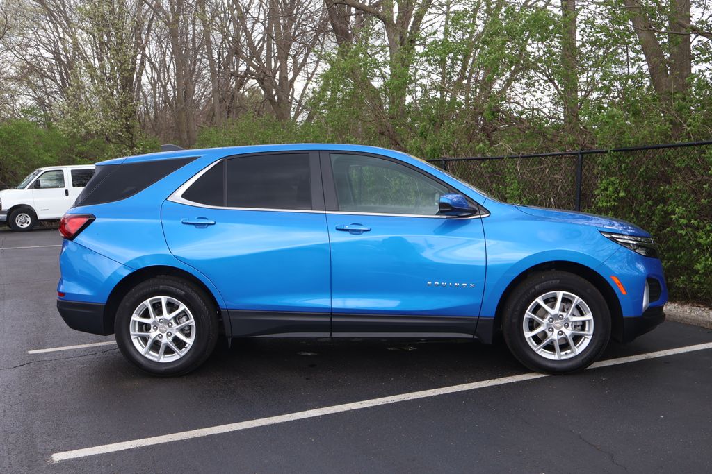 Thumbnail: 2024 Chevrolet Equinox - 9