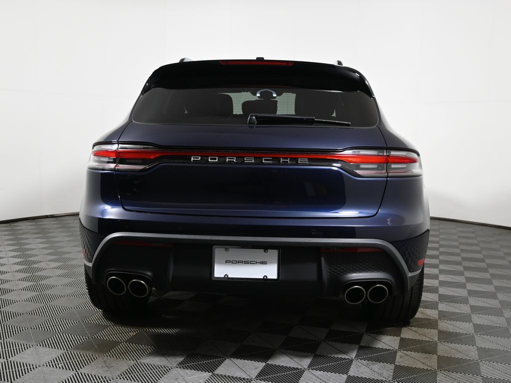 Thumbnail: 2022 Porsche Macan - 6