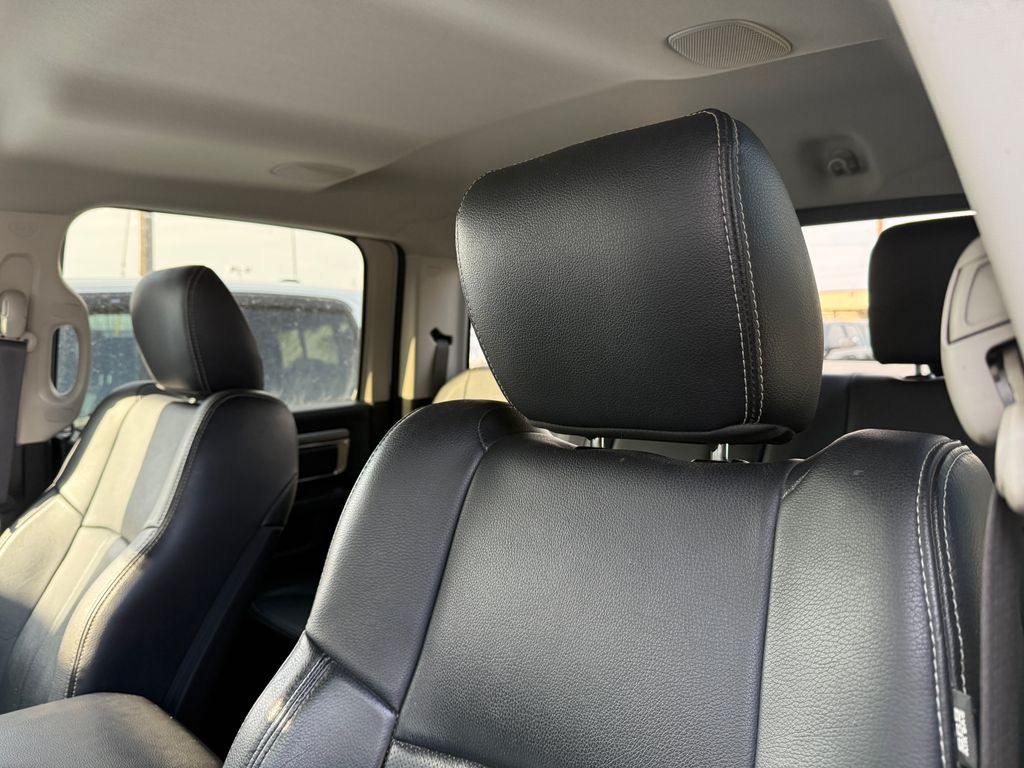 Used 2018 White Ram Laramie image 44