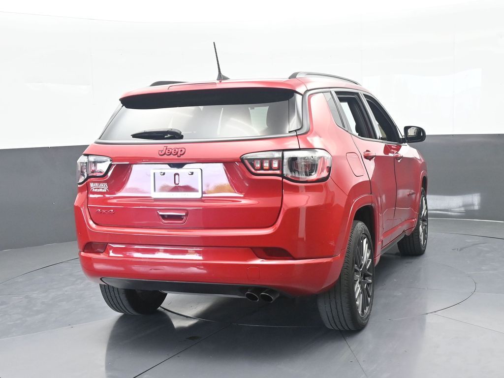 Used 2022 Redline Pearlcoat Jeep High Altitude image 5