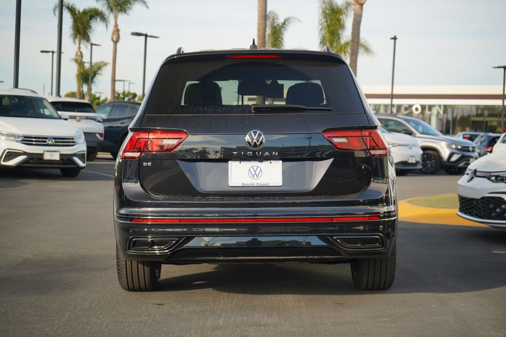 2024 Volkswagen Tiguan 2.0T SE R-Line Black 4