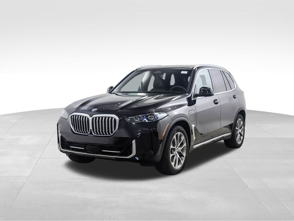 Thumbnail: 2026 BMW X5 - 1