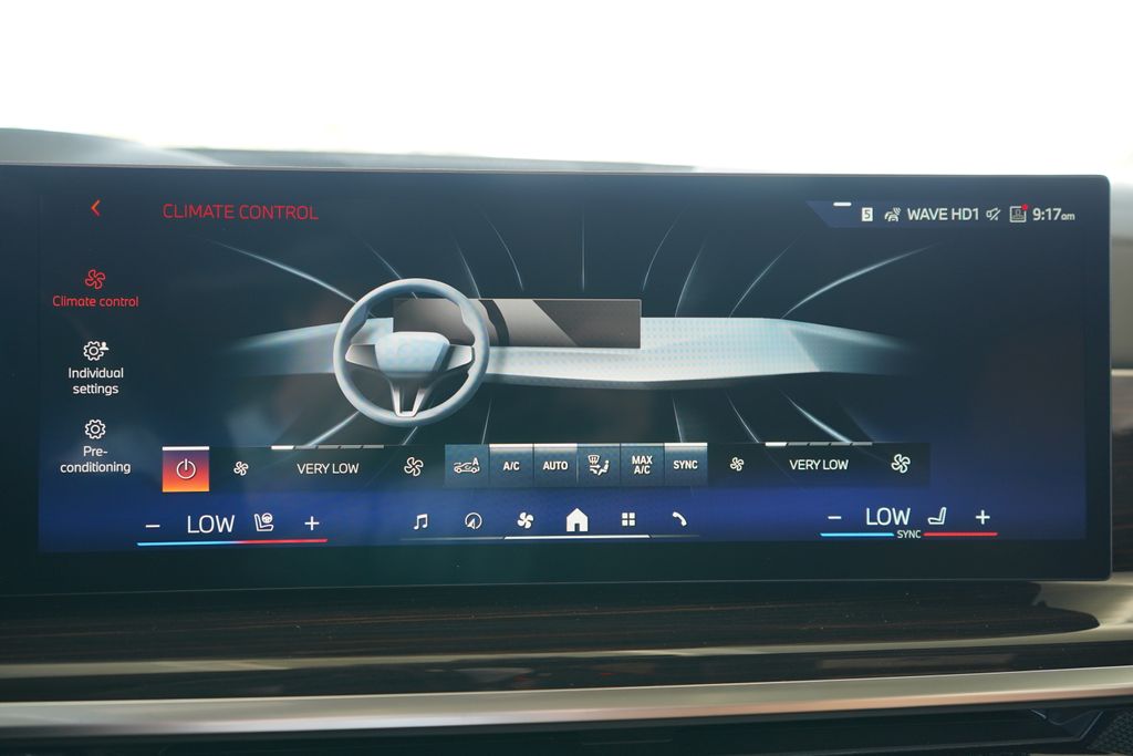 Thumbnail: 2026 BMW X5 - 19