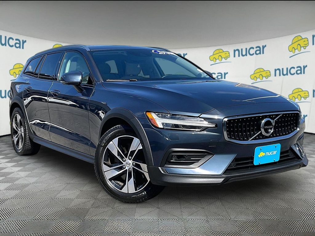 Denim Blue Metallic 2020 Volvo V60 Wagon All-Wheel Drive Automatic