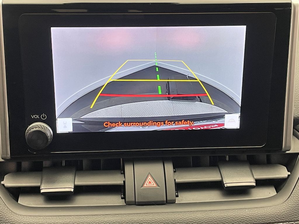2023 Toyota RAV4 XLE 26
