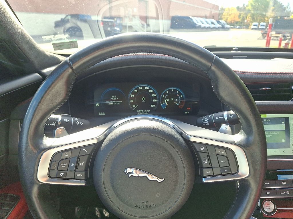 Thumbnail: 2020 Jaguar XF - 20