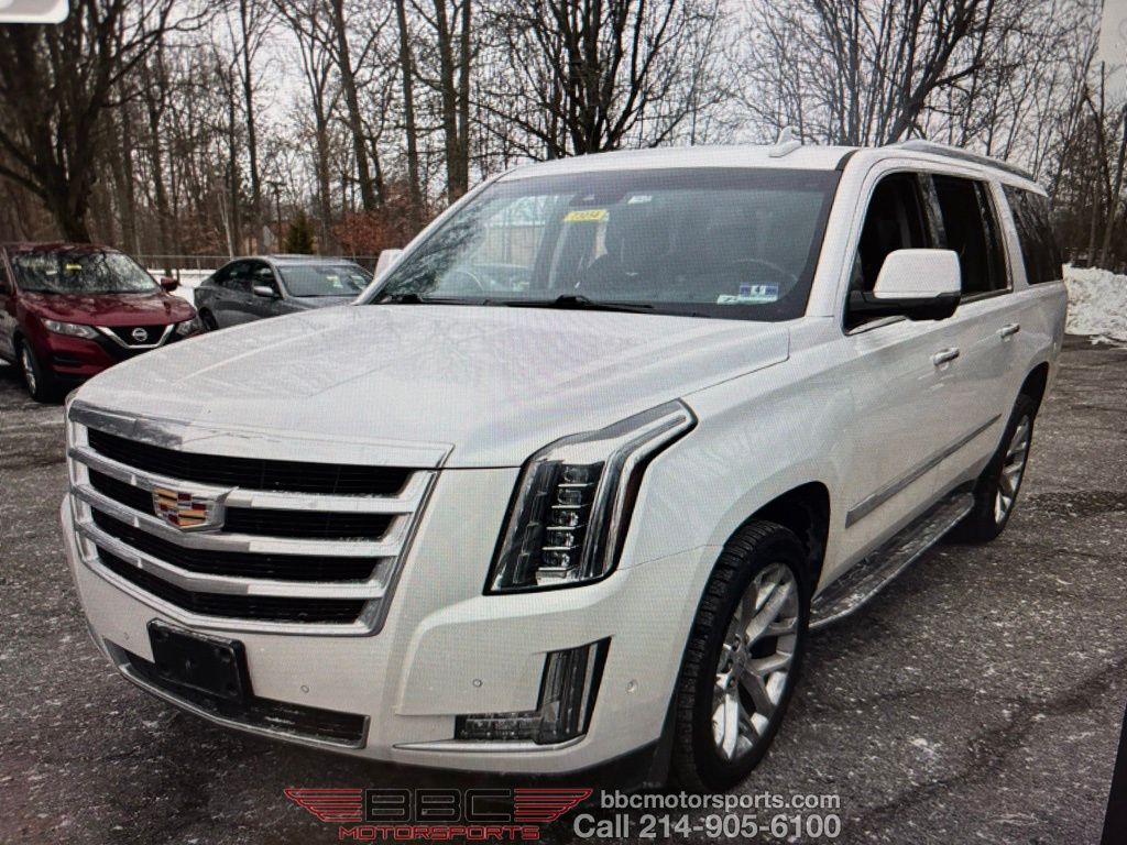 2017 Cadillac Escalade ESV Luxury 4WD