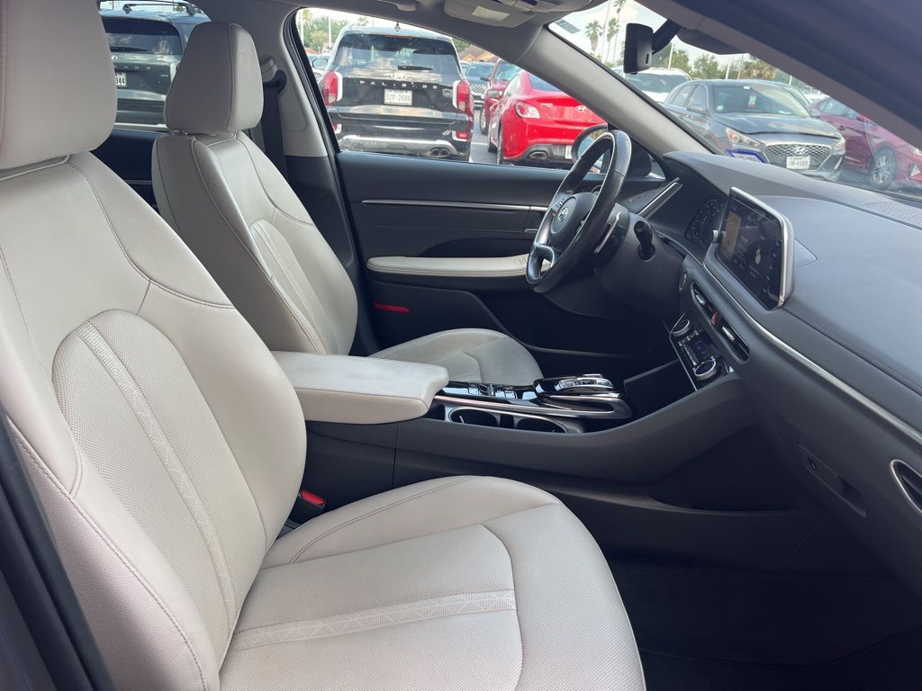 2022 Hyundai Sonata Limited 24