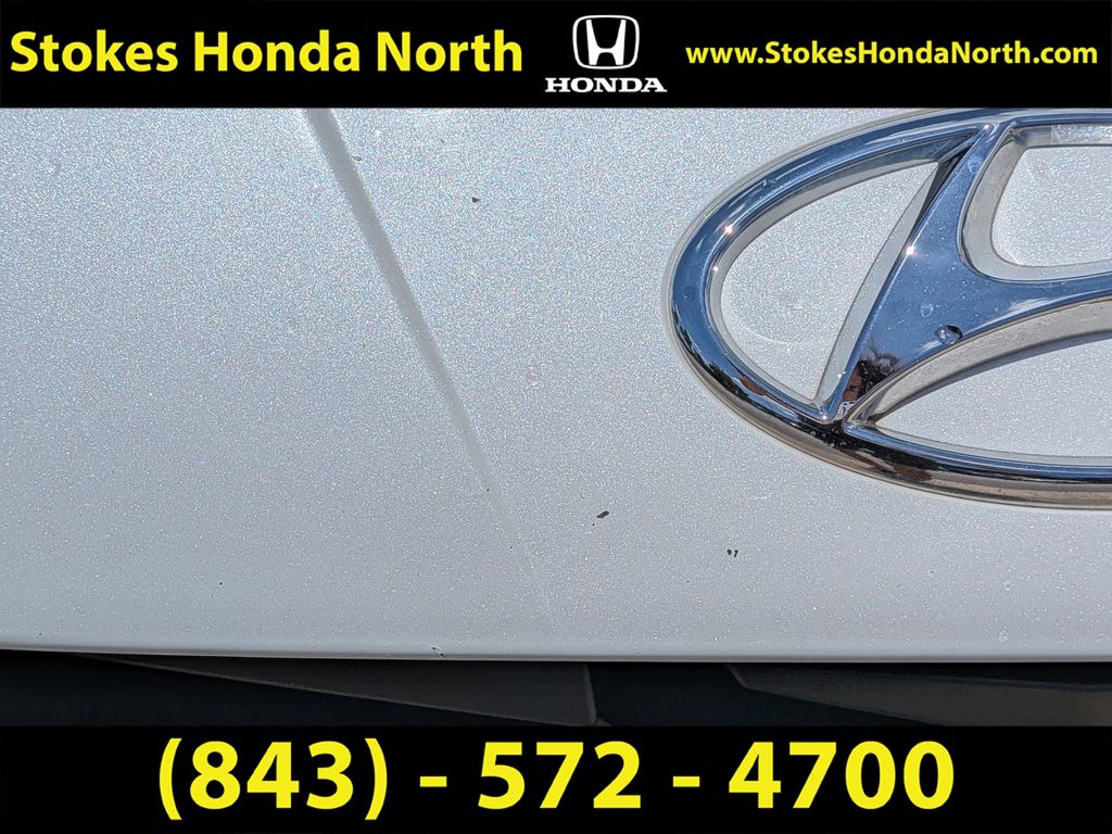 2021 Hyundai Elantra SEL - 5