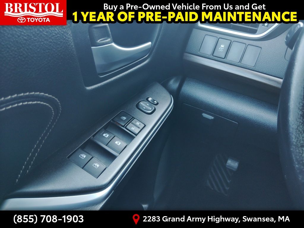 Used 2016 Toyota Camry Sedan