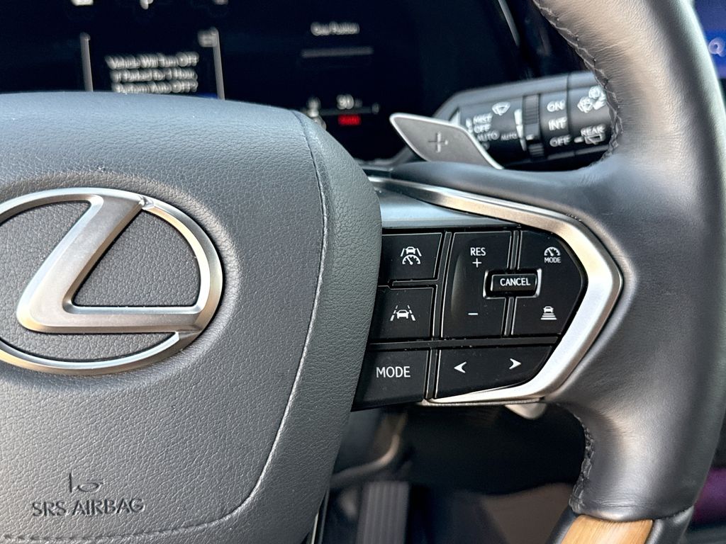 Thumbnail: 2025 Lexus RX - 27