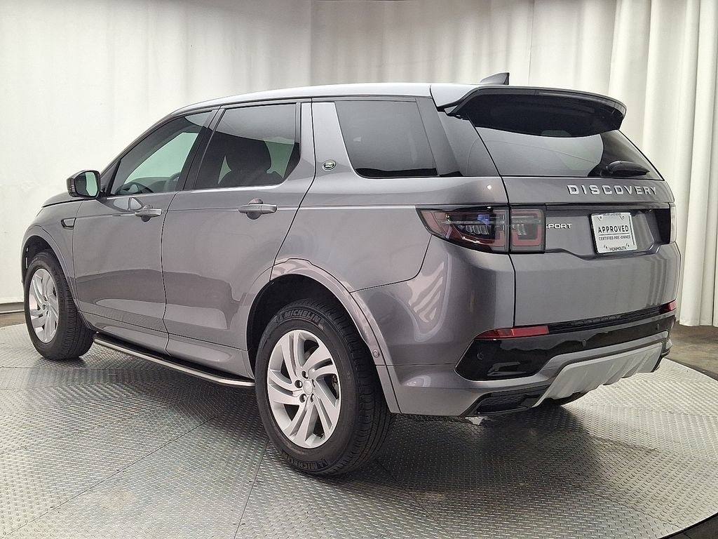 Thumbnail: 2025 Land Rover Discovery Sport - 6