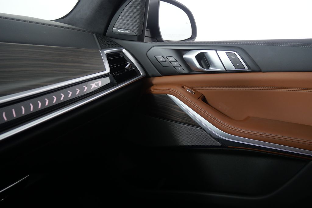 2024 BMW X7 xDrive40i 31
