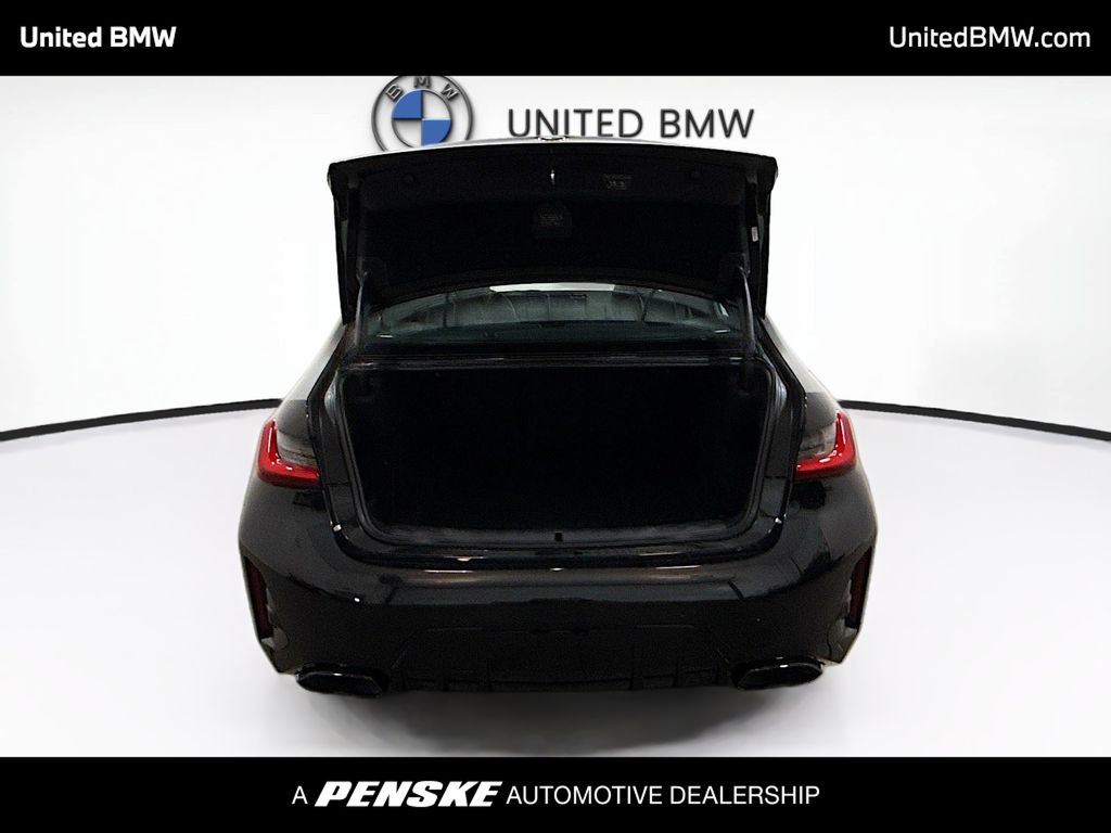 Thumbnail: 2026 BMW 3 Series - 14