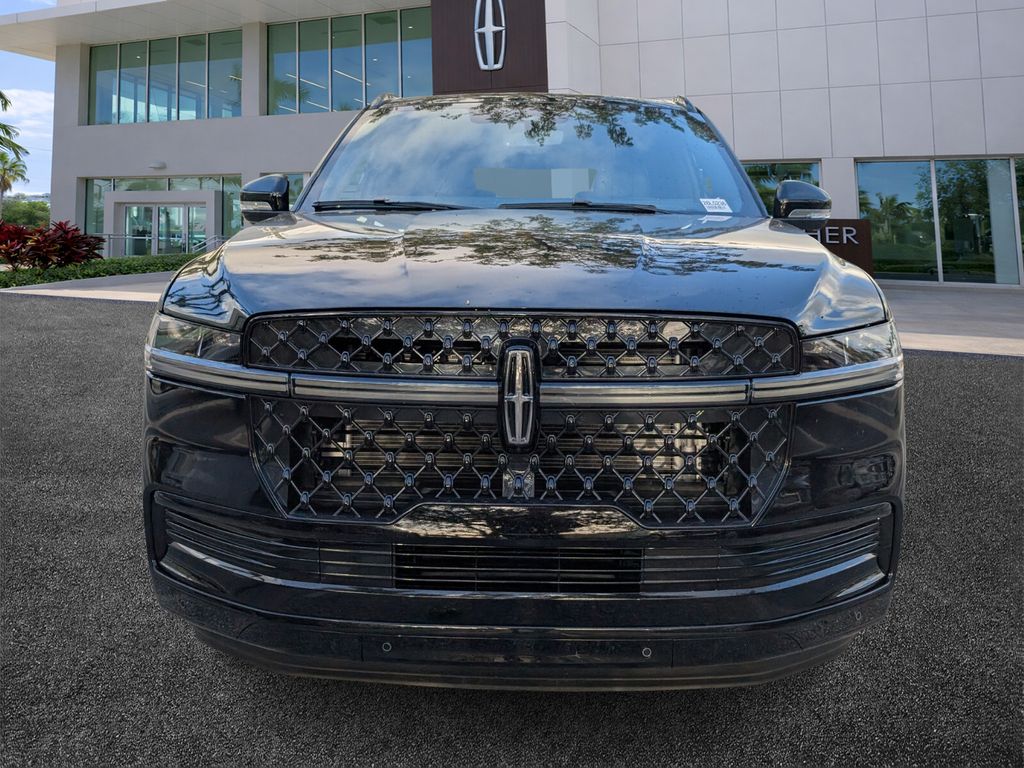 new 2026 Lincoln Navigator L car, priced at $111,390