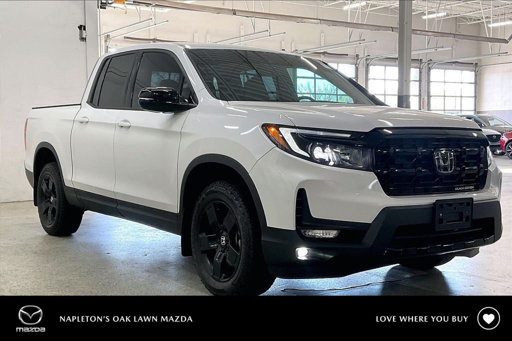 White 2025 Honda Ridgeline Pickup Truck All-Wheel Drive 9-Speed Automatic