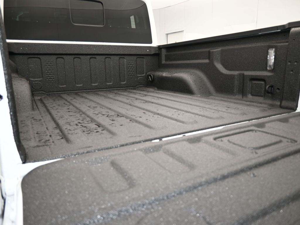 New 2026 Bright White Clearcoat Jeep Rubicon image 33