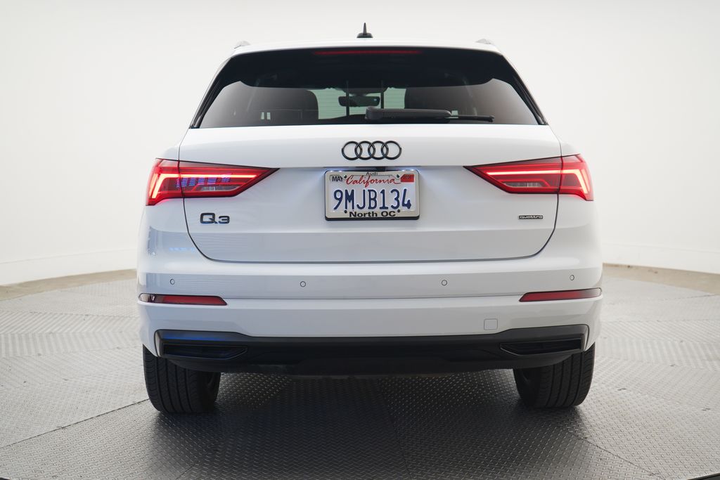 Thumbnail: 2024 Audi Q3 - 4