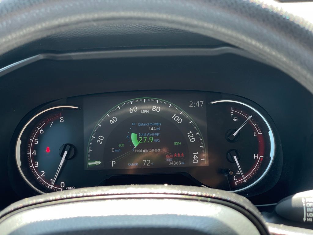 2024 Toyota RAV4 XLE 12