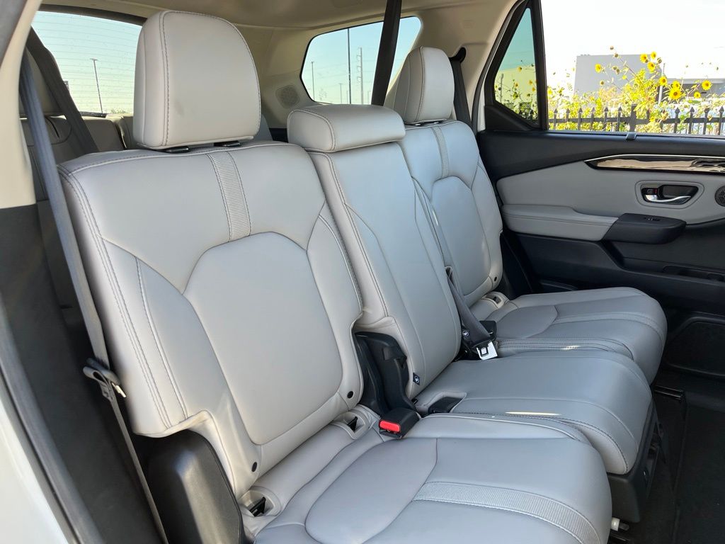 Thumbnail: 2025 Honda Pilot - 29