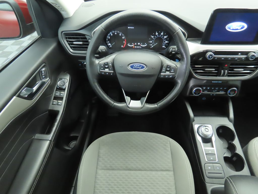 2021 Ford Escape SE 10