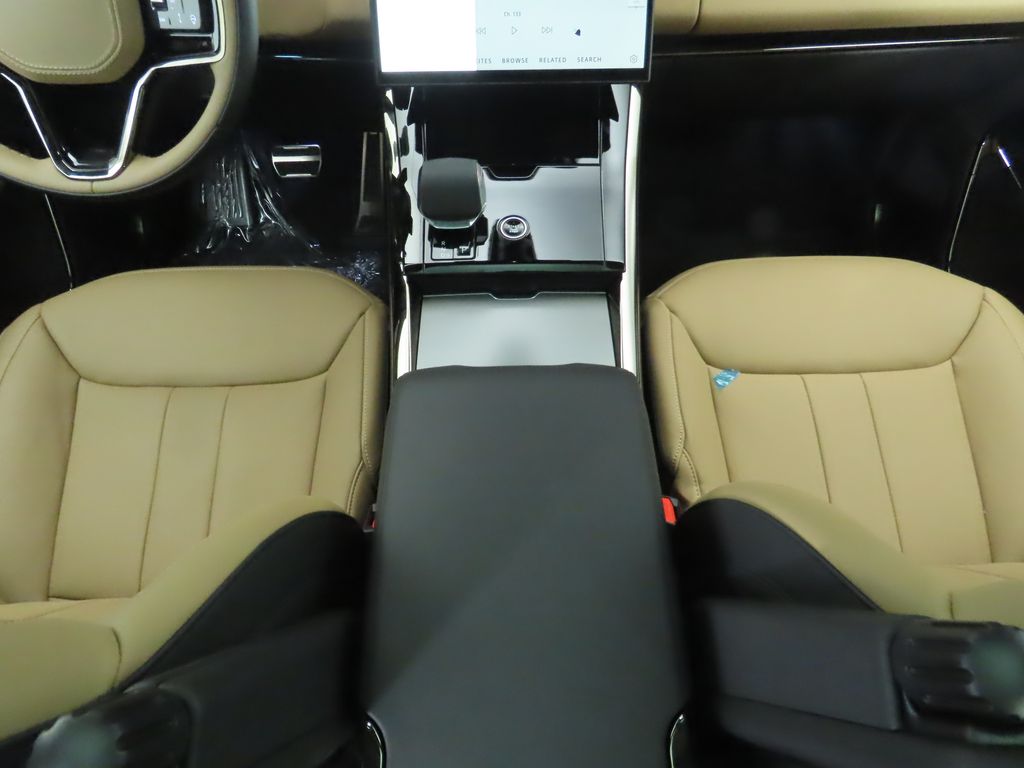 2025 Land Rover Range Rover Sport SE Dynamic 18