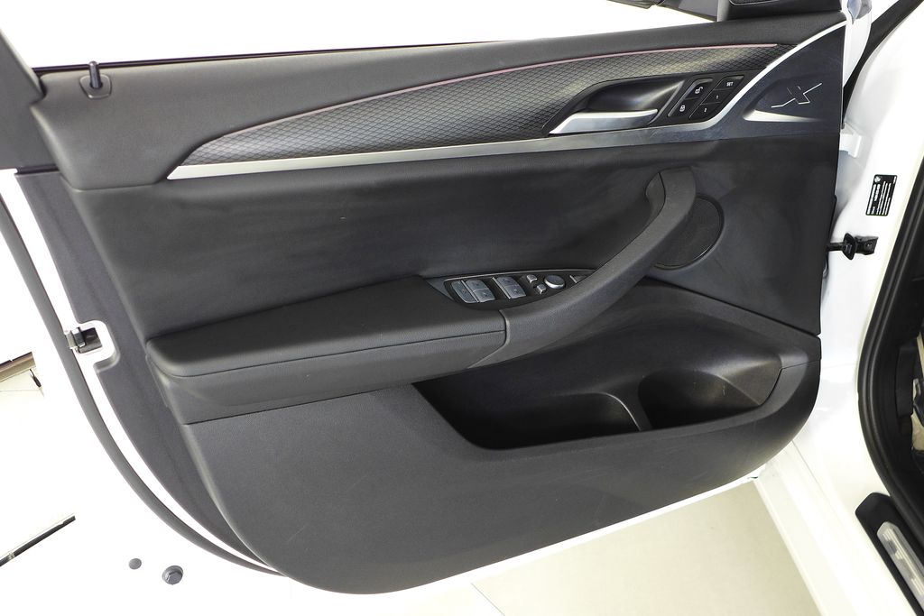 Thumbnail: 2023 BMW X3 - 11