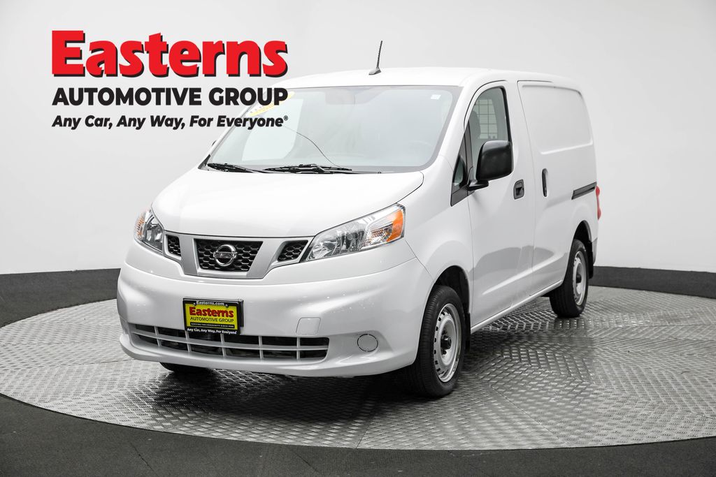 2020 Nissan NV200 S's photo