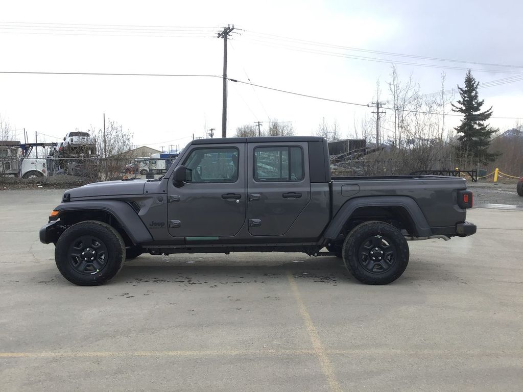 2025 Jeep Gladiator Sport