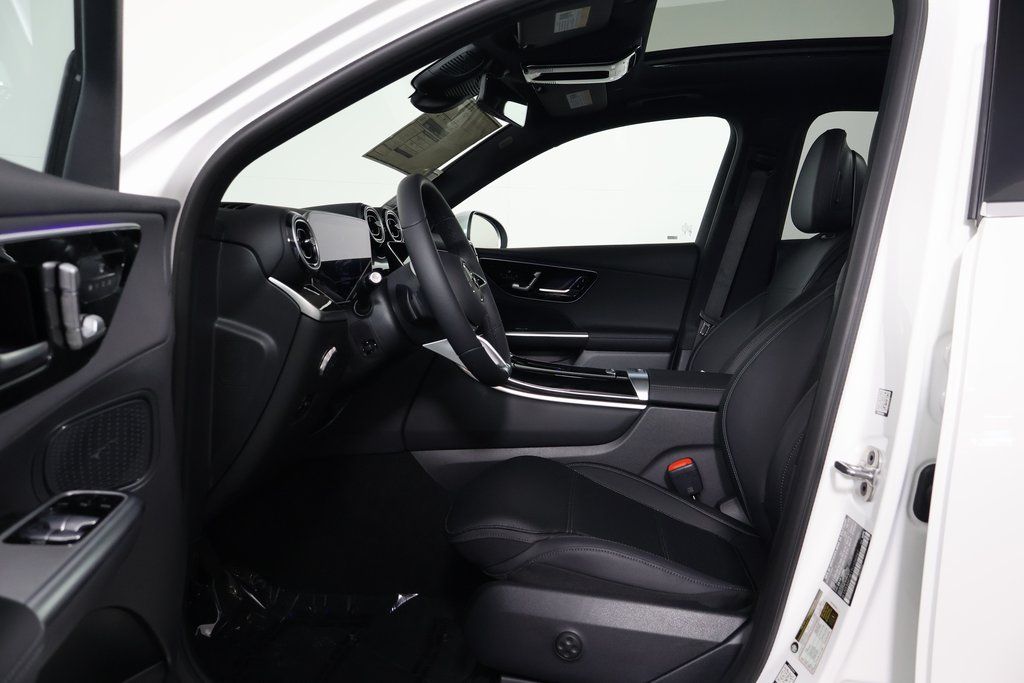 Thumbnail: 2026 Mercedes-Benz GLC - 5