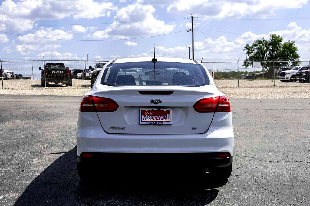 Used Car 2017 Ford Focus  Se For Sale Under $10,000 In Taylor, Texas