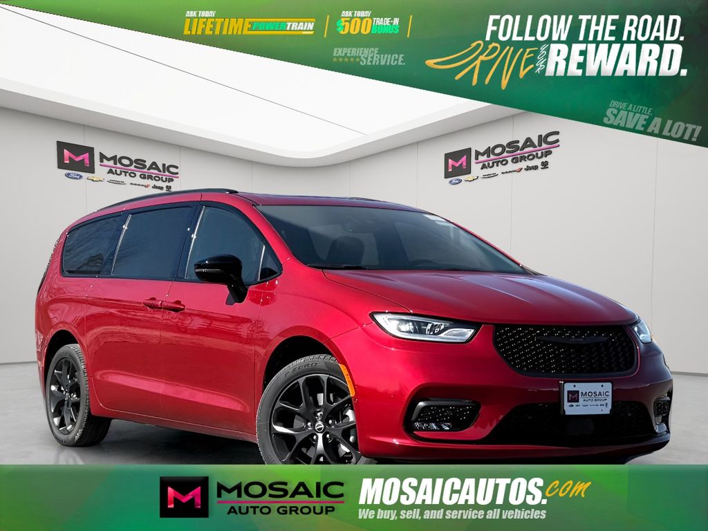 New 2026 Chrysler Pacifica Select Vans