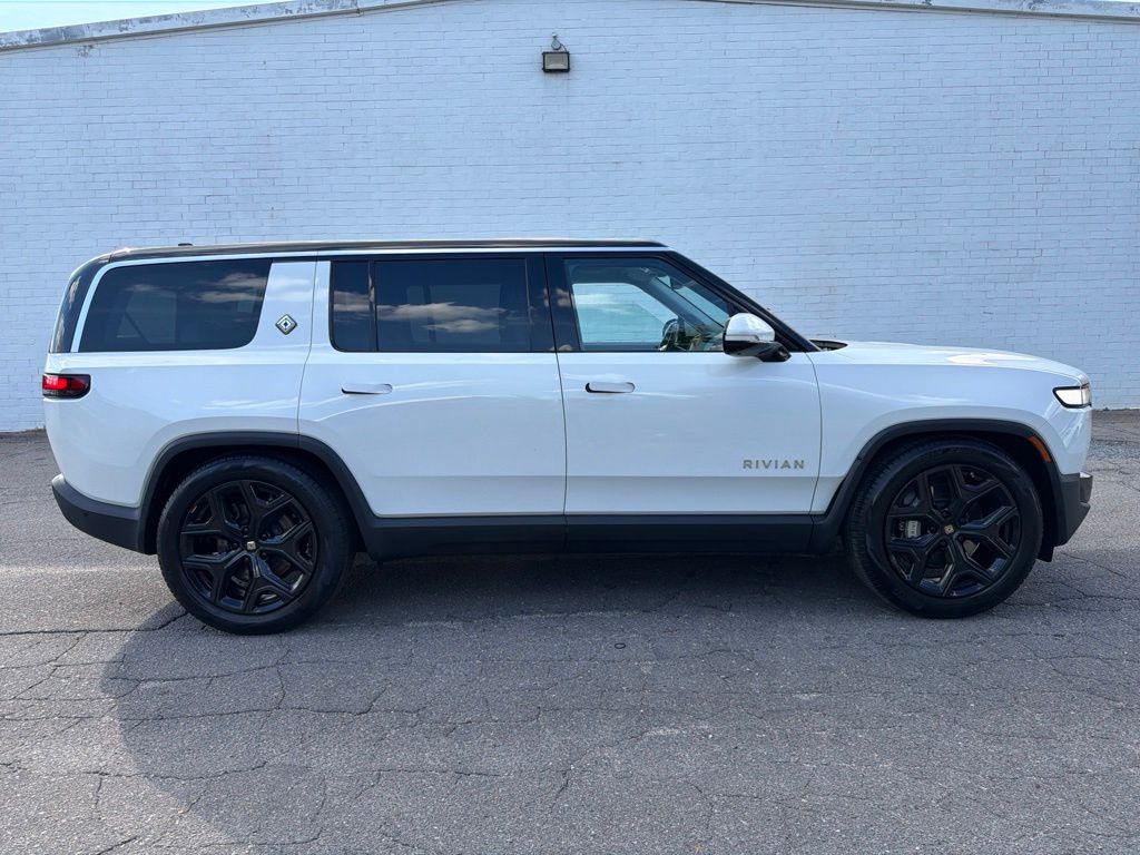 2023 Rivian R1S Adventure Dual Motor AWD