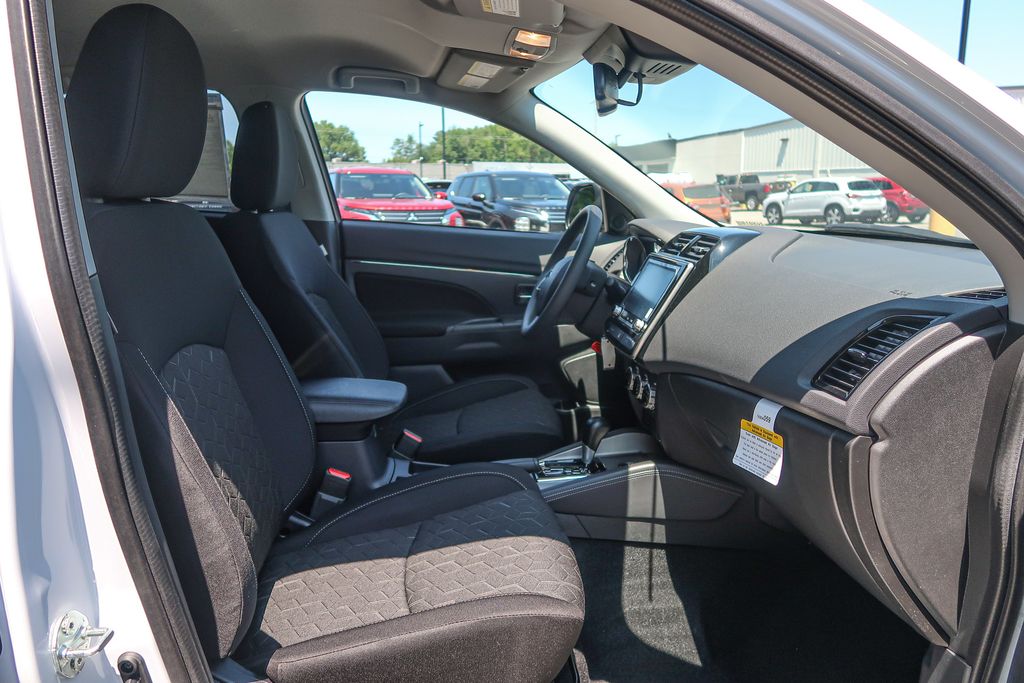 2026 Mitsubishi Outlander Sport 2.0 ES