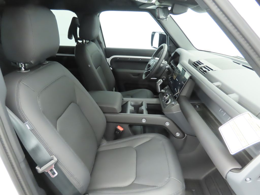 Thumbnail: 2026 Land Rover Defender - 19