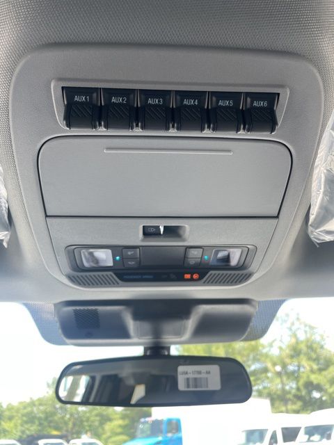 2025 Ford F-350 Chassis XL