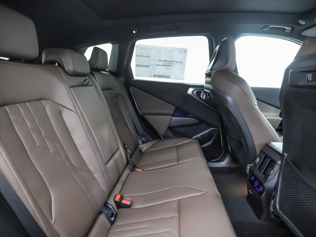 Thumbnail: 2026 BMW X3 - 25