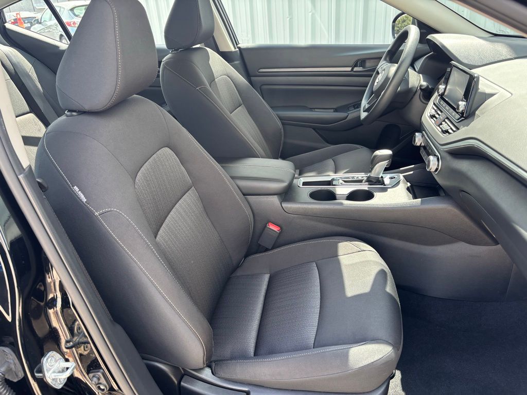 Used Car 2024 Nissan Altima  2.5 S For Sale Under $25,000 In Austin, Texas