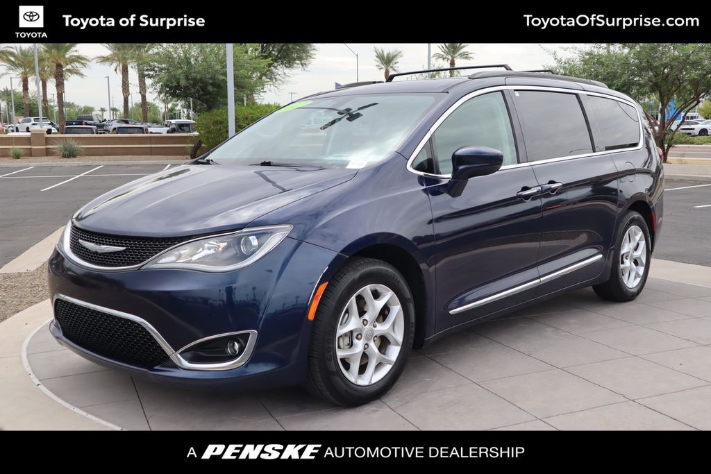 2017 Chrysler Pacifica Touring L -
                  Surprise, AZ